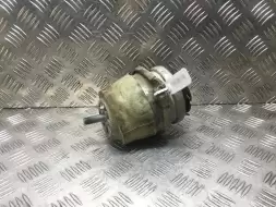 Подушка крепления двигателя