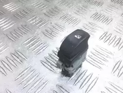 Кнопка стеклоподъемника заднего левого