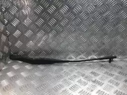 Щеткодержатель (поводок стеклоочистителя, дворник)