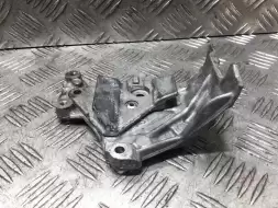 Кронштейн топливного фильтра