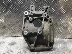 Кронштейн компрессора кондиционера