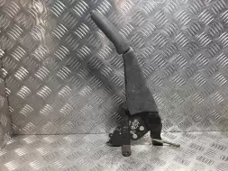 Рычаг ручного тормоза (ручника)