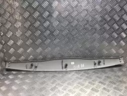 Обшивка крышки багажника