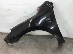 Крыло переднее левое