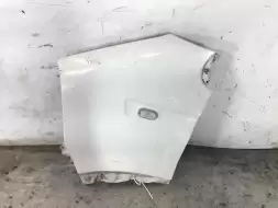 Крыло переднее левое