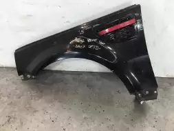 Крыло переднее левое