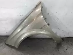 Крыло переднее левое