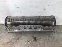 Обшивка крышки багажника