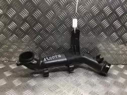 Патрубок впускного коллектора