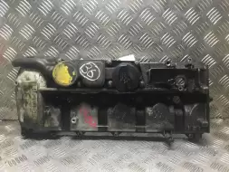 Клапанная крышка