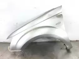 Крыло переднее левое