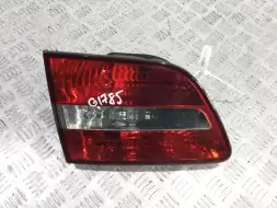 Фонарь крышки багажника левый