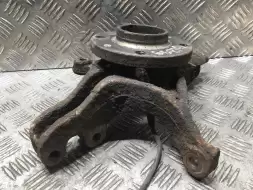 Ступица передняя правая