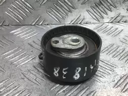 Ролик натяжителя