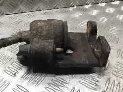 Суппорт передний левый