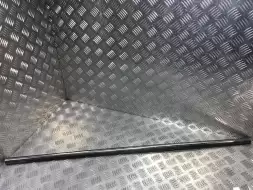 Молдинг стекла двери задней правой наружный