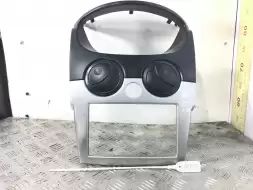 Накладка декоративная центральной консоли