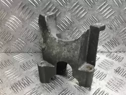 Кронштейн топливного фильтра