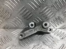 Кронштейн топливного фильтра