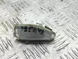 Повторитель передний левый