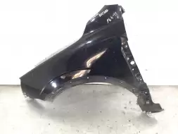 Крыло переднее левое