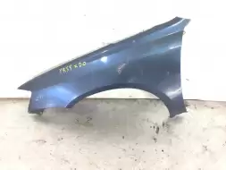 Крыло переднее левое