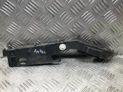 Крепление крыла переднего правого