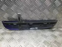 Молдинг крыла переднего правого