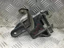 Крепление крыла переднего правого