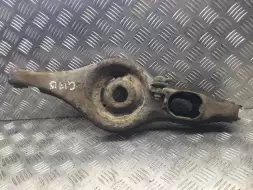 Рычаг задний