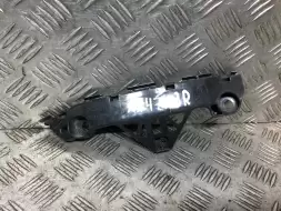 Кронштейн крепления крыла переднего левого