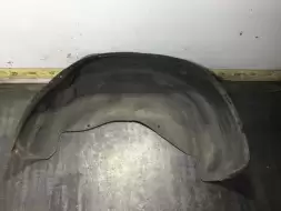 Защита арок задняя правая (подкрылок)