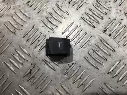 Кнопка стеклоподъемника заднего левого