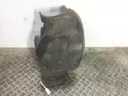 Защита арок передняя правая (подкрылок)