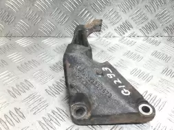 Кронштейн двигателя