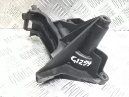 Кронштейн топливного фильтра