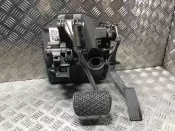 Узел педальный (блок педалей)