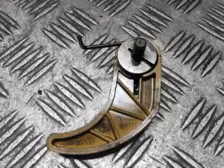 Натяжитель цепи