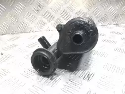 Маслозаливная горловина
