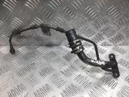 Масляная трубка распредвала