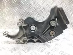 Кронштейн гидроусилителя