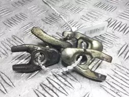 Скоба (кронштейн) крепления форсунки