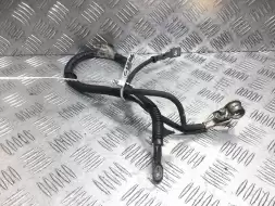 Минусовой провод аккумулятора