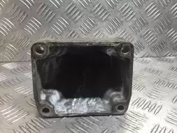 Кронштейн двигателя