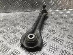 Рычаг задний