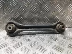 Рычаг задний