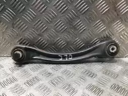 Рычаг задний