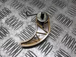 Натяжитель цепи