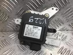 Моторчик заслонки печки