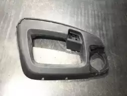 Обшивка двери передней левой (дверная карта)